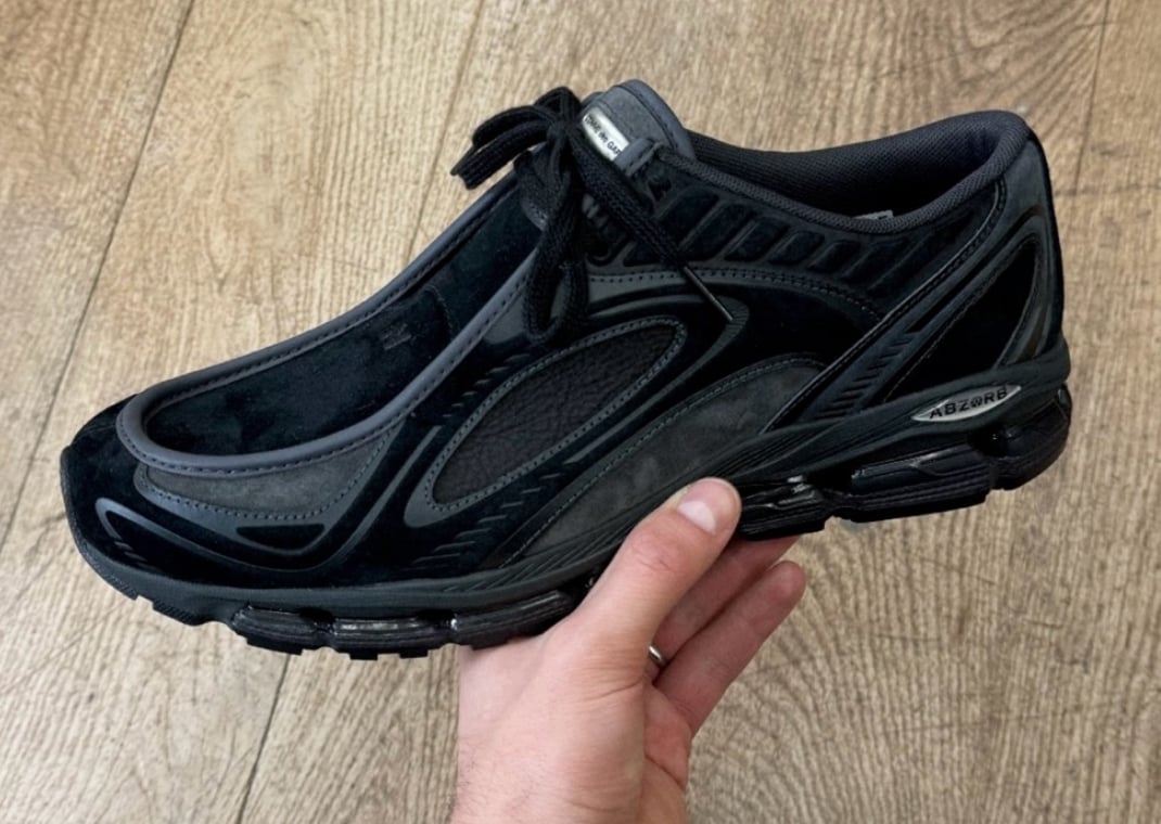 Comme des Garçons x New Balance 1890A