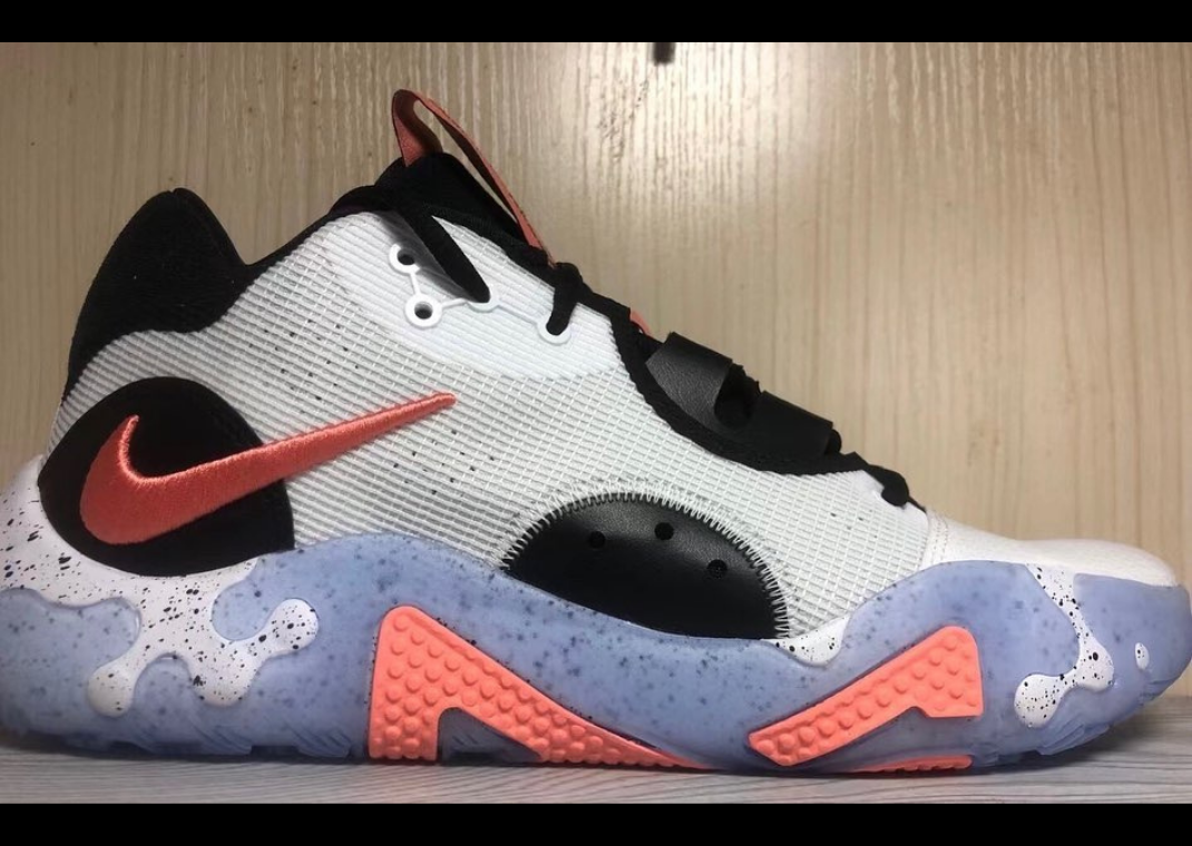 Nike PG 6
