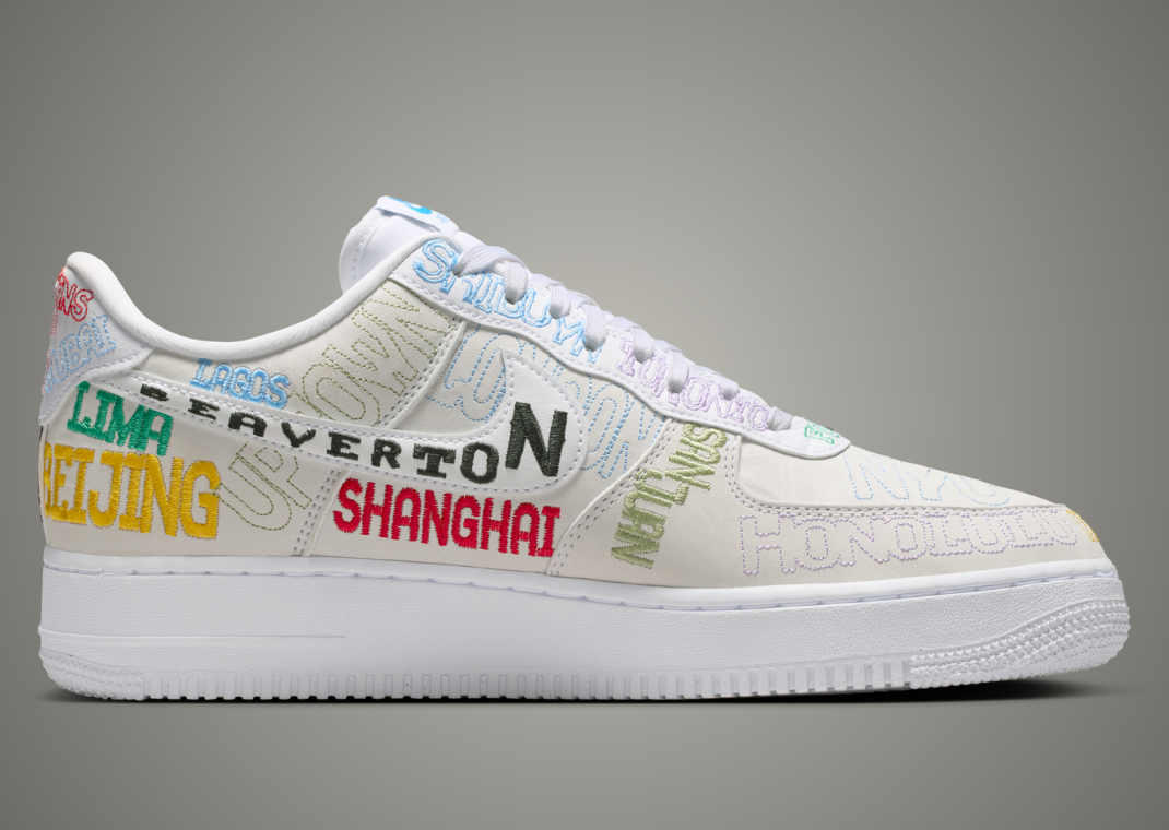 Nike Air Force 1 Low World Tour White lateral