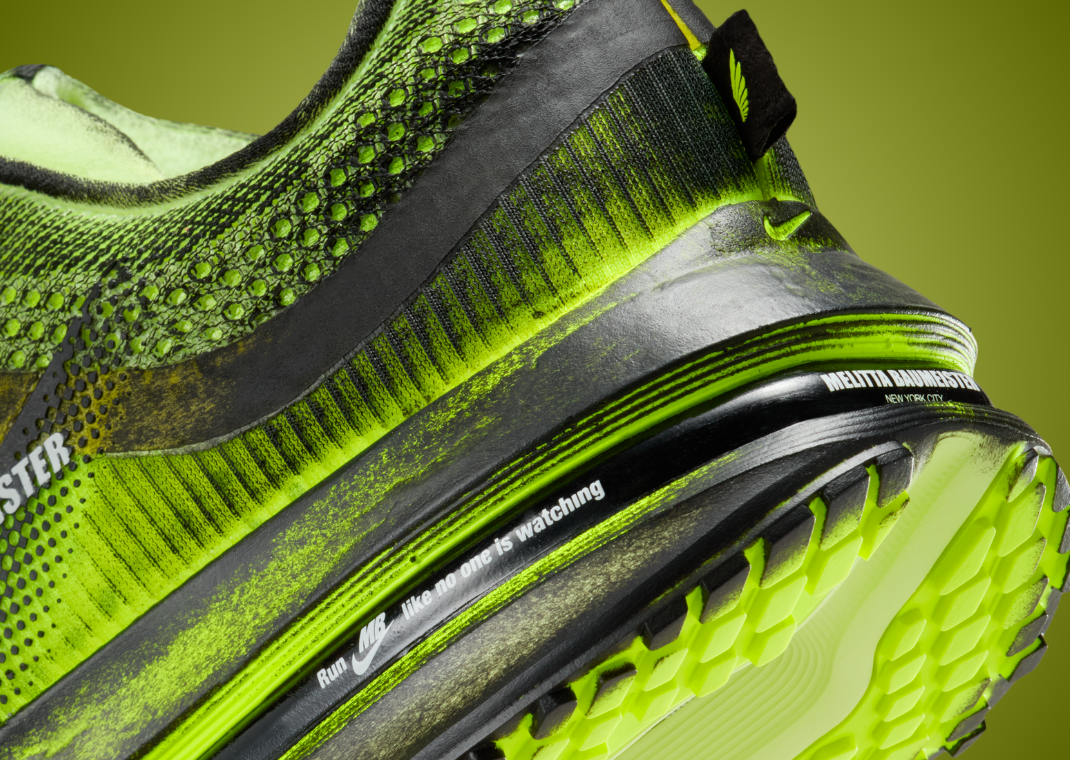 Melitta Baumeister x Nike Pegasus Premium Volt - Heel Detail