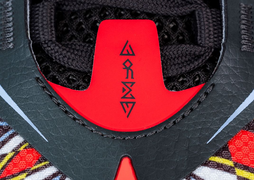 ANTA Kai 1 Speed Tribe Toe