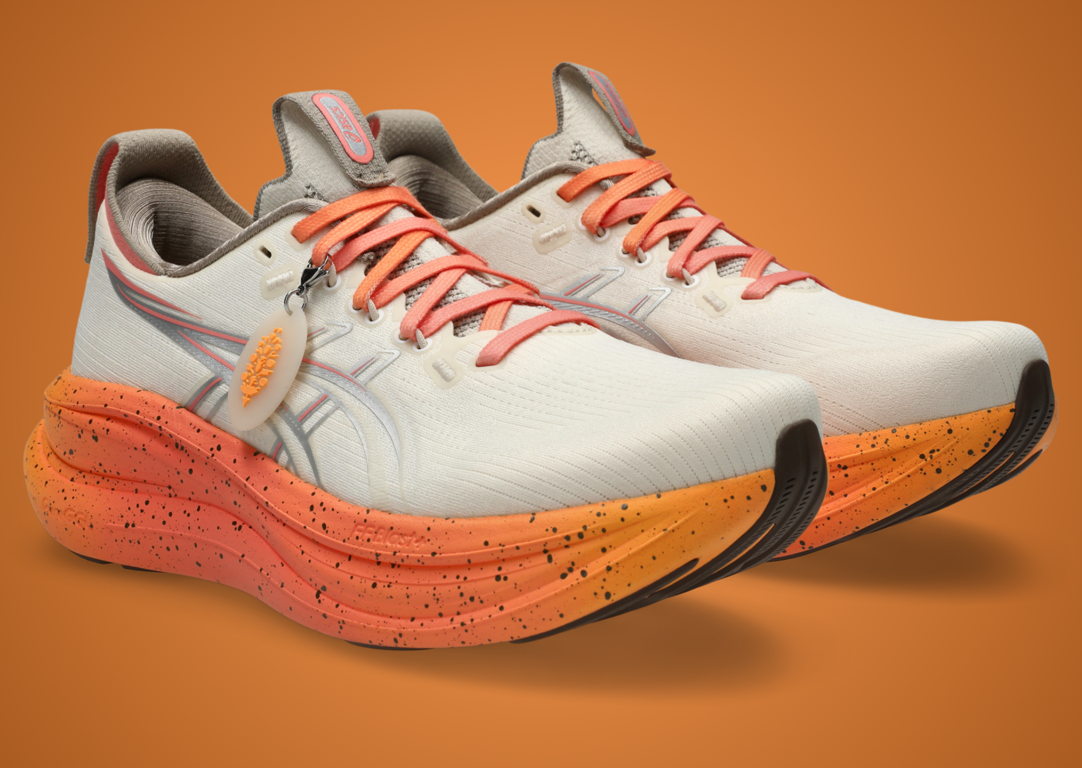FP Movement x Asics Gel-Nimbus 28 - Angle