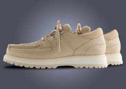 New York Yankees x Clarks 8th St by Ronnie Fieg Sunderland Light Sand - Back