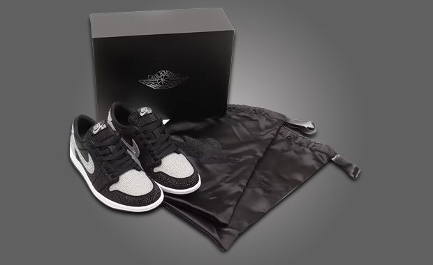Swarovski x Air Jordan 1 Retro Low OG Crystal (W)