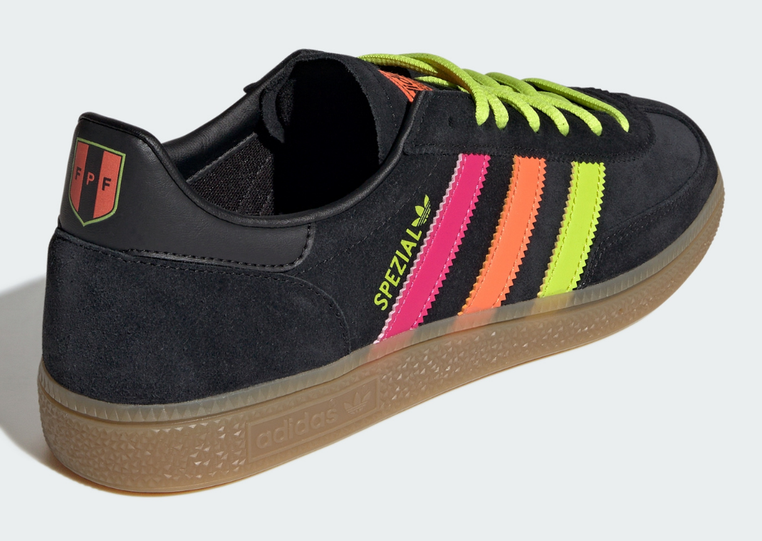 adidas Handball Spezial Peruvian Football Association - Angle