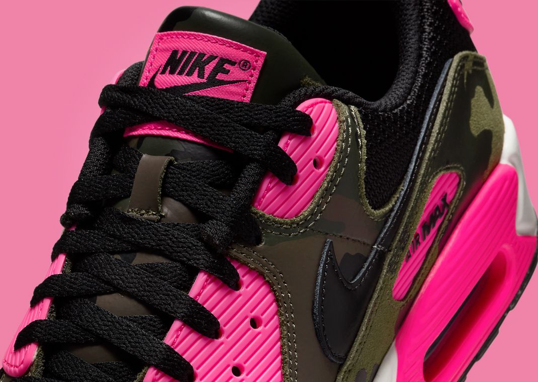 Nike Air Max 90 Camo Sequoia Hyper Pink Detail