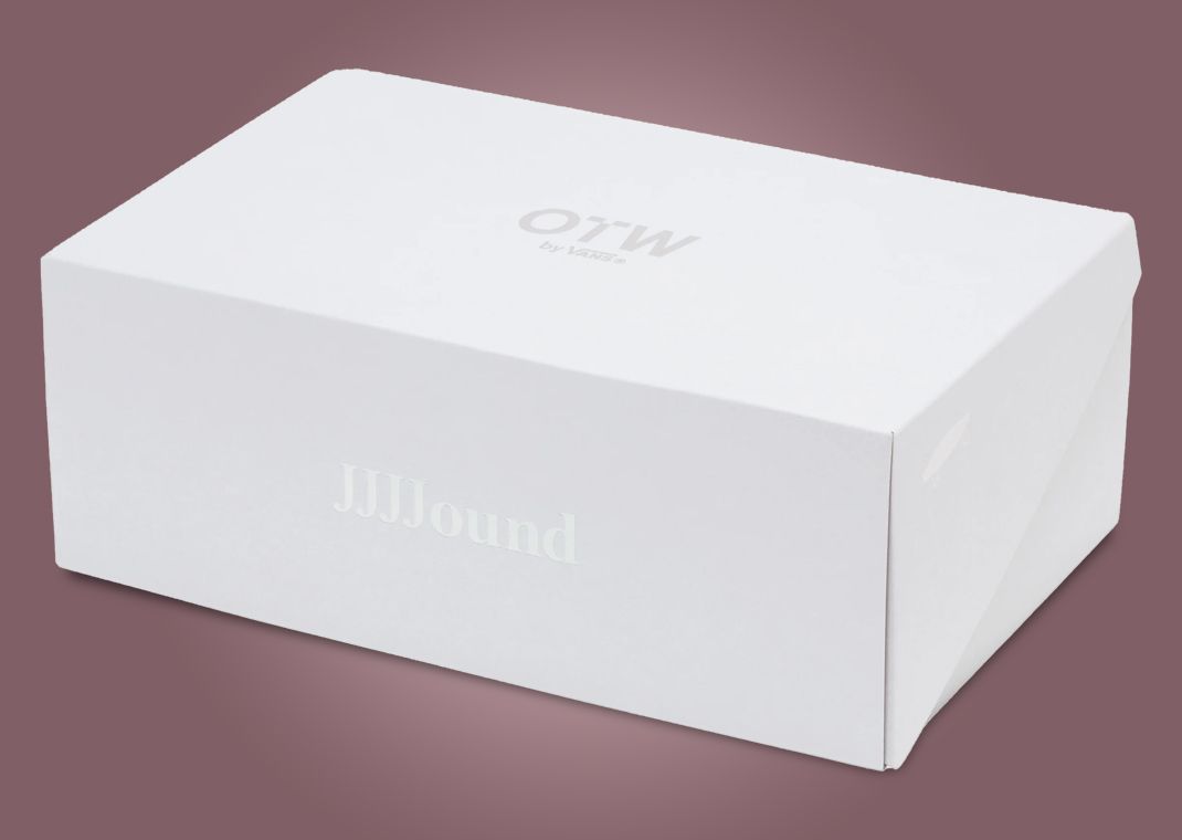 JJJJound x Vans Half-Cab Burgundy White Packaging