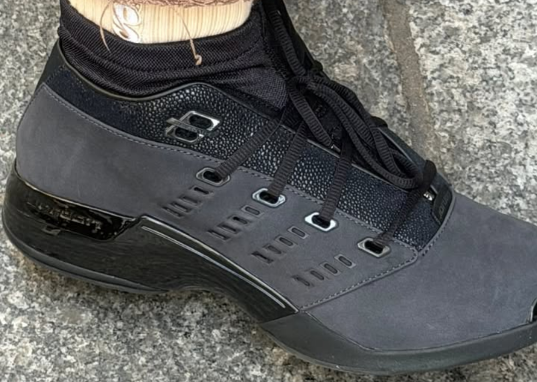 Air Jordan 17 Retro Low Black
