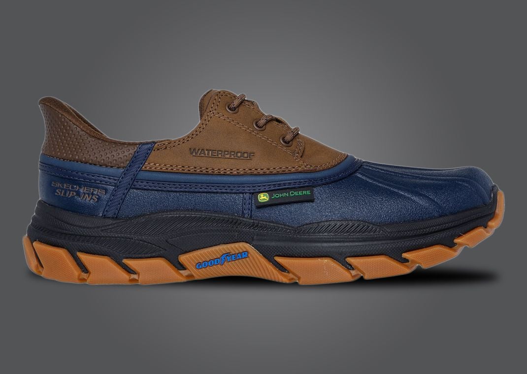 John Deere x Skechers Slip-ins Respected Tanzier Navy Tan