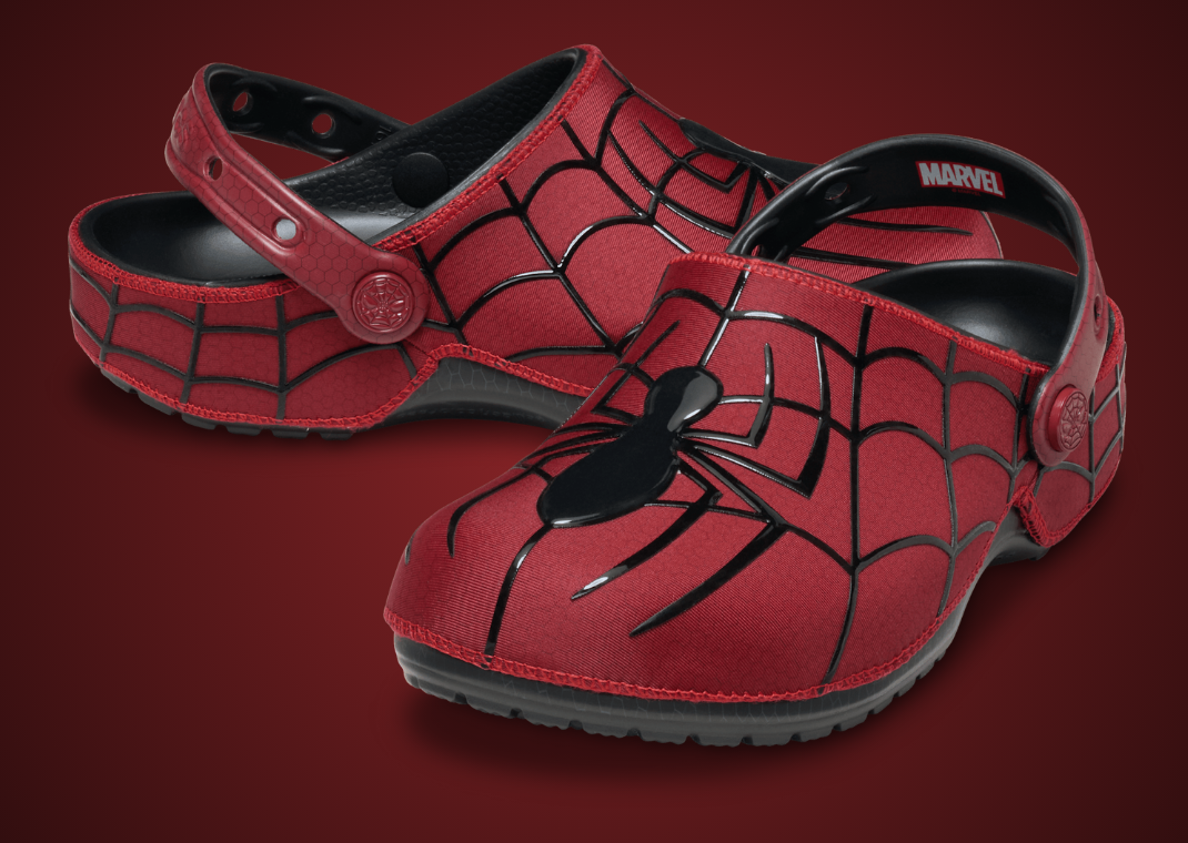 Spider-Man x Crocs Classic Clog Neo - Angle