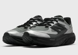 CAYL x New Balance Fresh Foam Trainer pair
