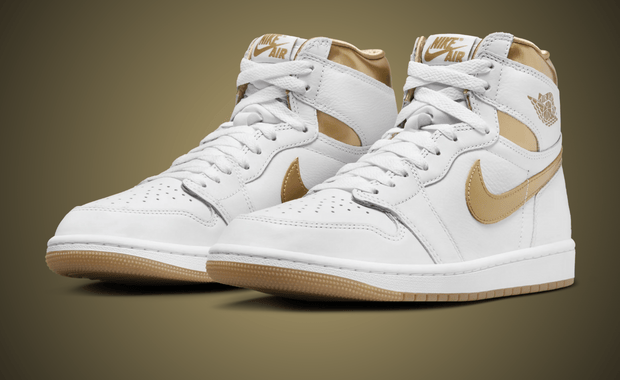 Air Jordan 1 Retro High Metallic Gold (W)