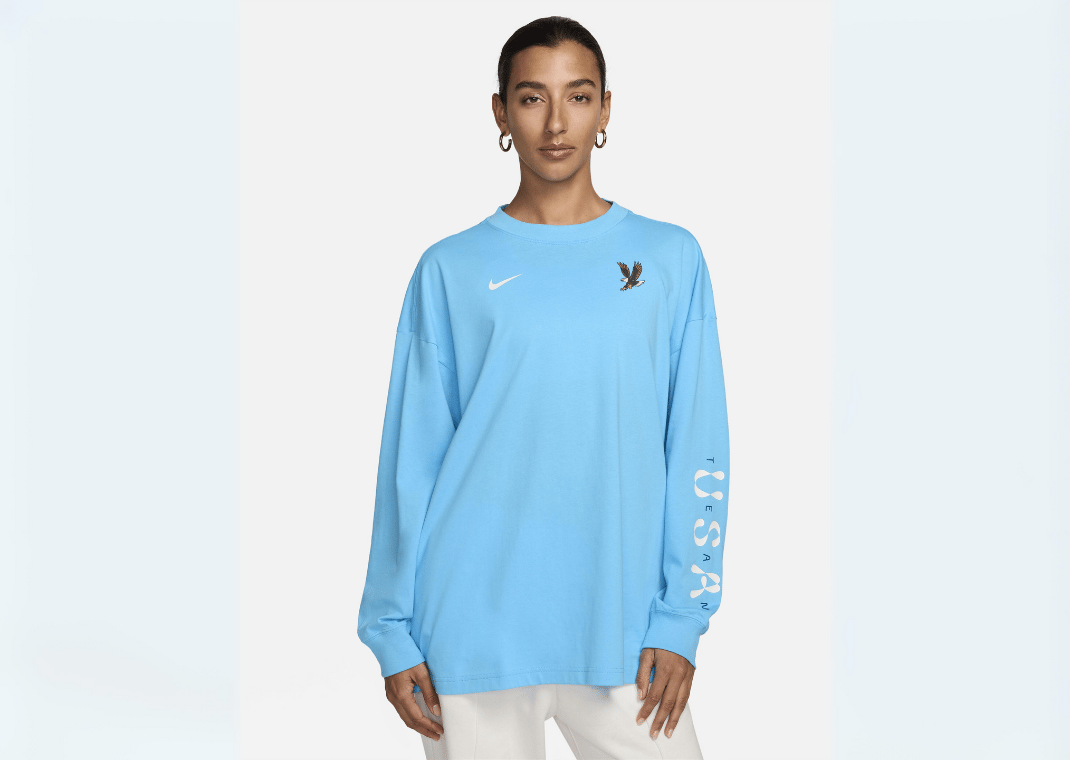 USA Essentials Women's Nike Long-Sleeve Top