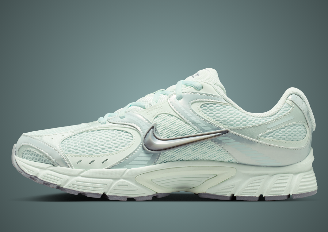 Jaide x Nike V5 RNR Fiberglass Lateral