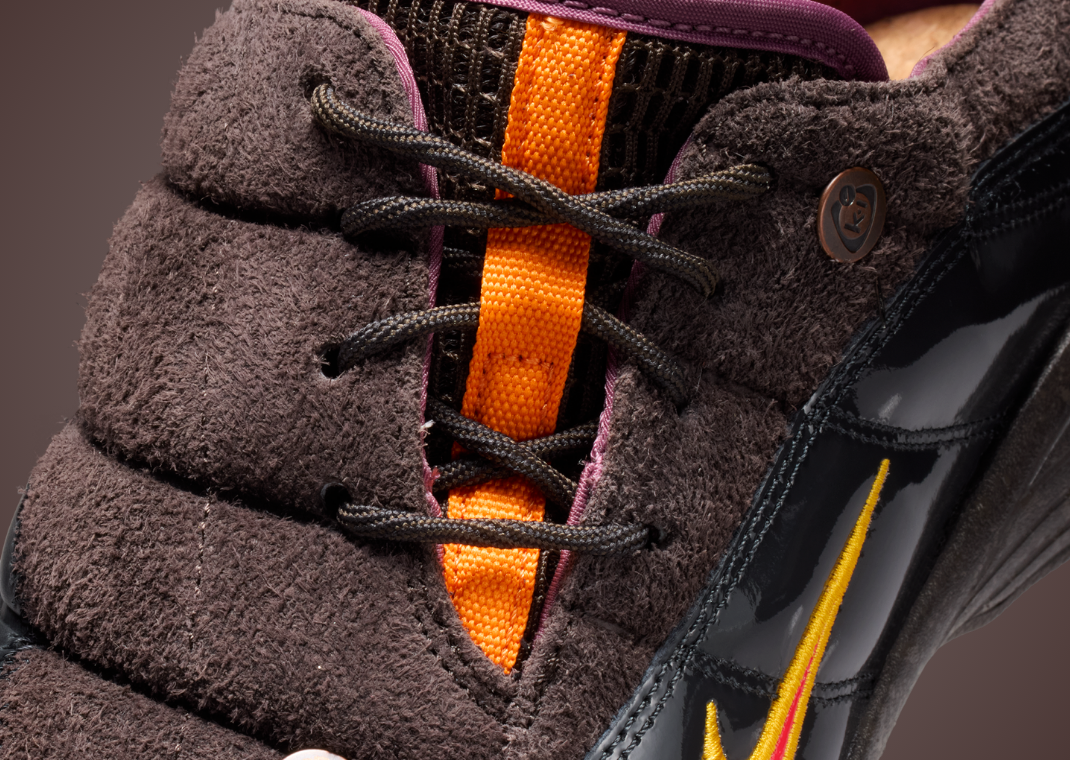 Kids of Immigrants x Nike T90 Mule Velvet Brown - Detail