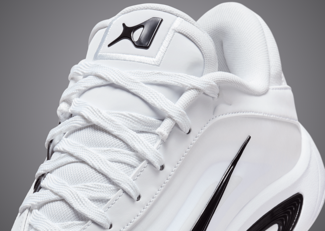 Nike A’One TB White Black (W) Detail