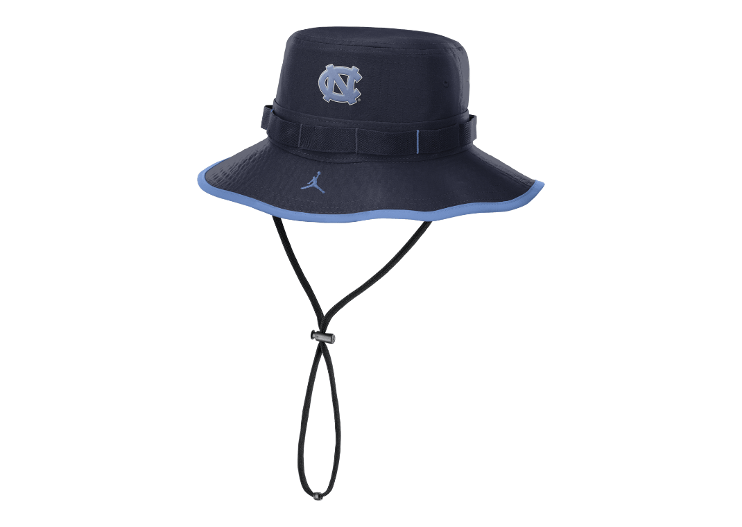 North Carolina Tar Heels On-Field Apex Boonie Men's Nike Dri-FIT College Bucket Hat