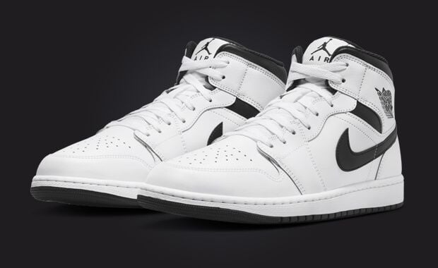 Air Jordan 1 Mid White Black