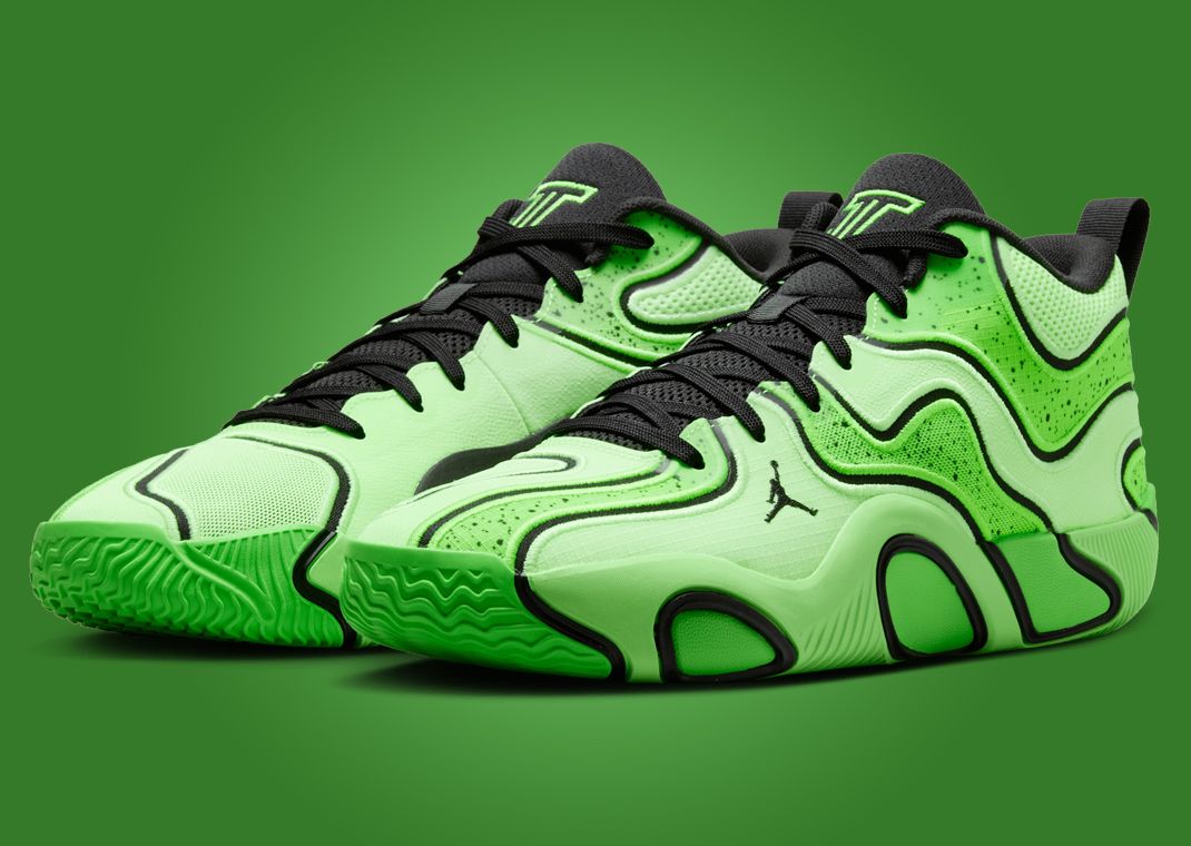 This Jordan Tatum 3 was Made for Deuce Tatum display picture 2