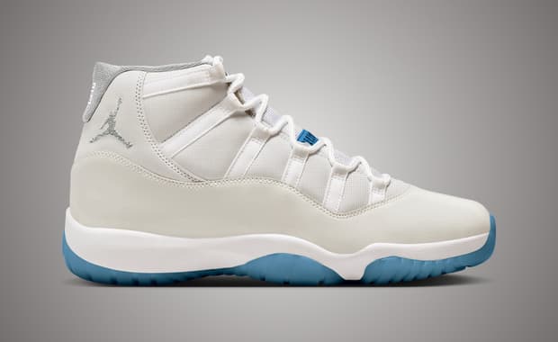 Air Jordan 11 Retro Canvas