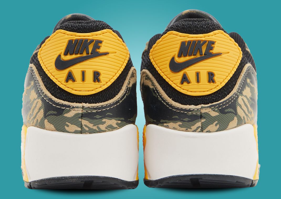 Nike Air Max 90 Camo University Gold Heel