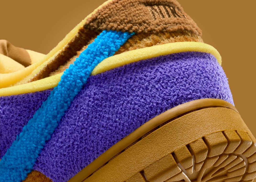 CPFM x Nike Swamp Sponge Dunk Psychic Purple Detail