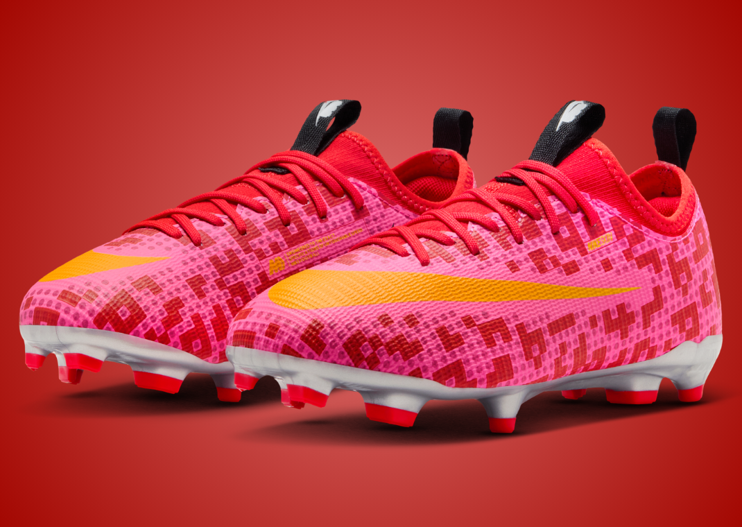 LEGO x Nike Mercurial Vapor Academy Rush Red (GS) - Angle