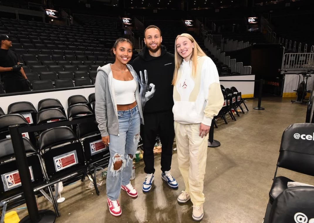 Stephen Curry with Azzi Fudd and Paige Bueckers