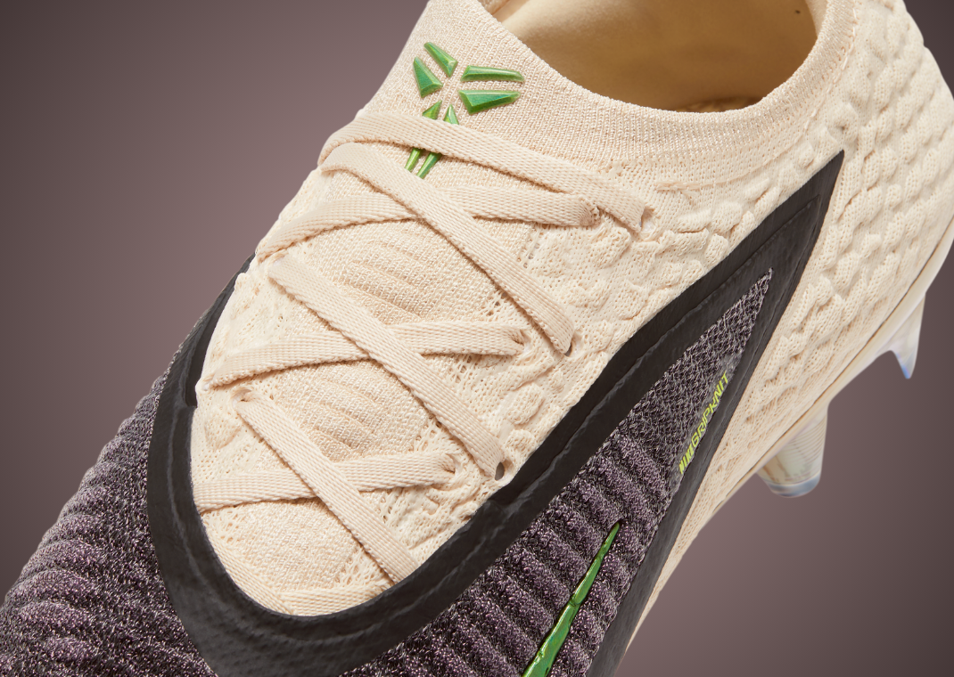 Kobe Bryant x Nike Phantom 6 Low Elite Detail