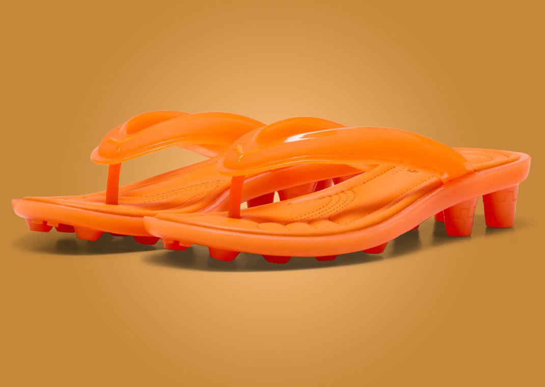 Fenty x Puma Cat Cleat Orange Angle