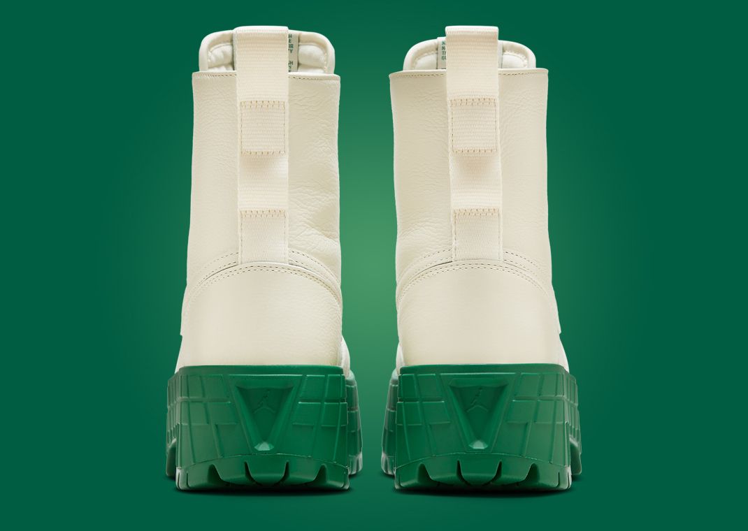 Air Jordan 1 Brooklyn Boot Coconut Milk Pine Green (W) Heel