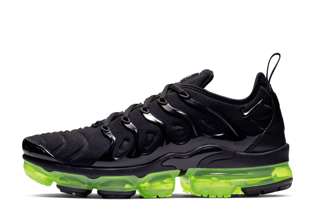 Nike Air VaporMax Plus Black Volt