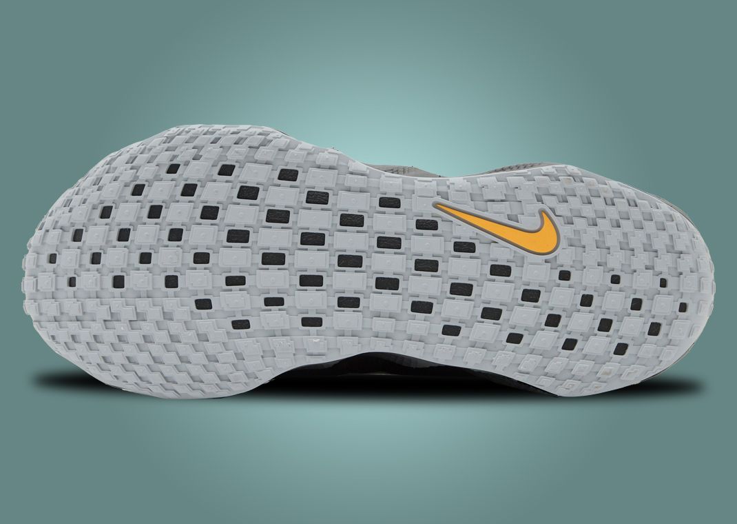 Nike AVA Rover Wolf Grey Outsole