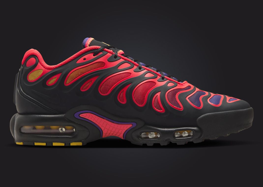 nike air max plus gradient black red yellow