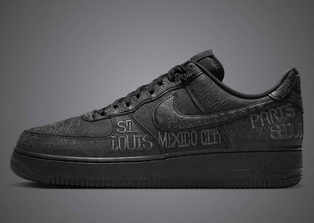 Nike Air Force 1 Low World Tour Black lateral