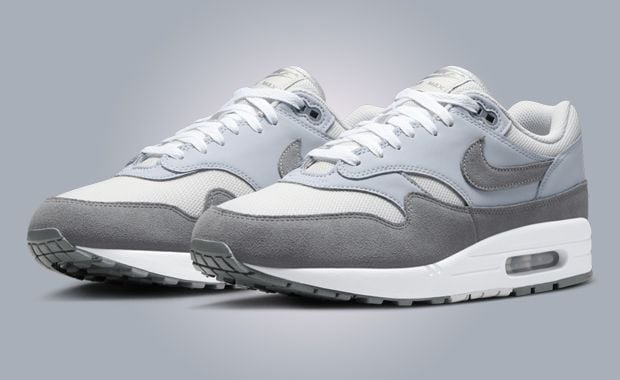 Nike Air Max 1 Photon Dust Smoke Grey