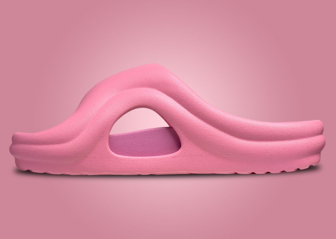 SKYLRK Beach Slide Gum Medial