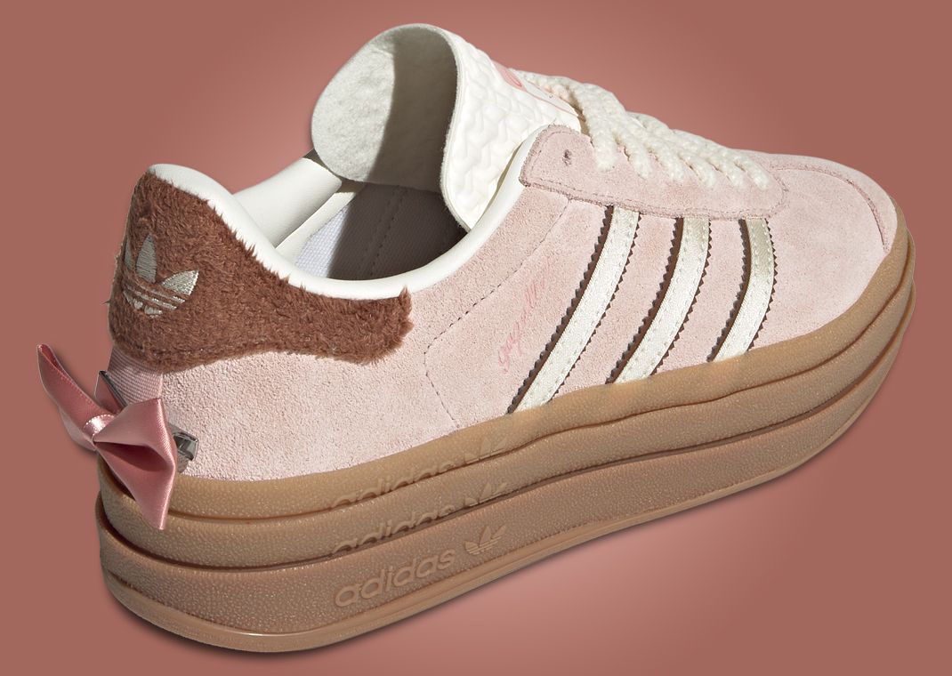 Disney’s The Aristocats x adidas Gazelle Bold Marie (W) Heel Angle