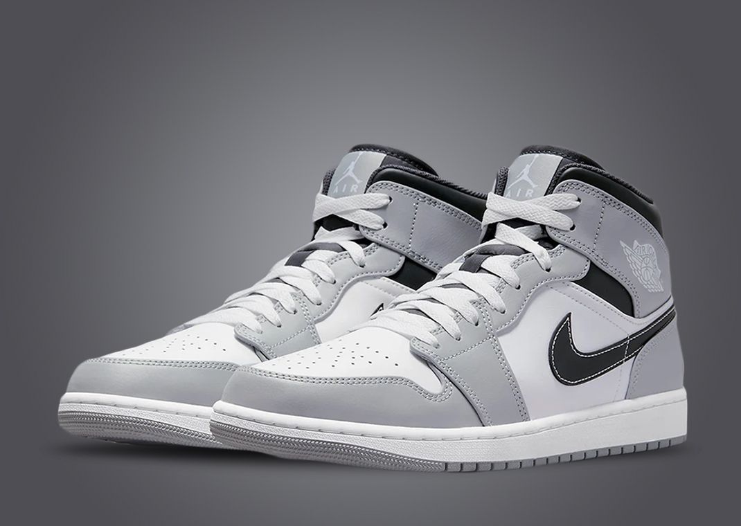 Air Jordan 1 Mid "Light Smoke Grey"