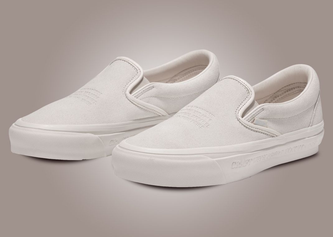 NEIGHBORHOOD x Vans OTW Classic Slip-On 98 White Angle