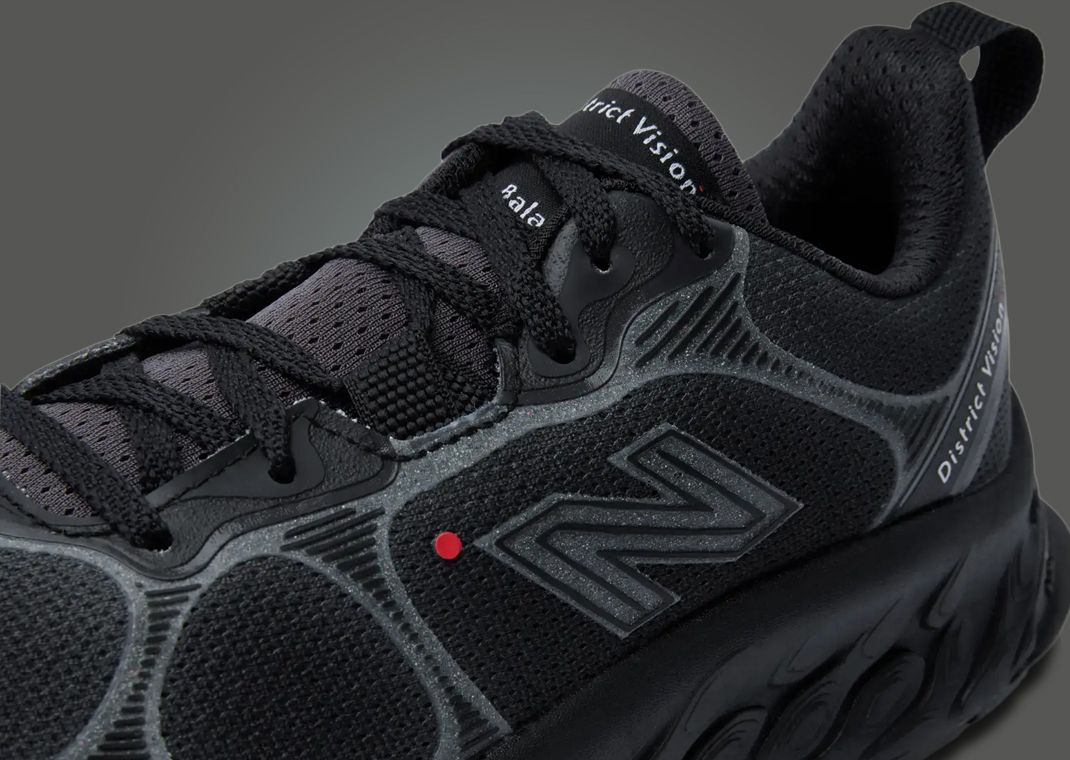 District Vision x New Balance Hierro v8 Trail Black Detail