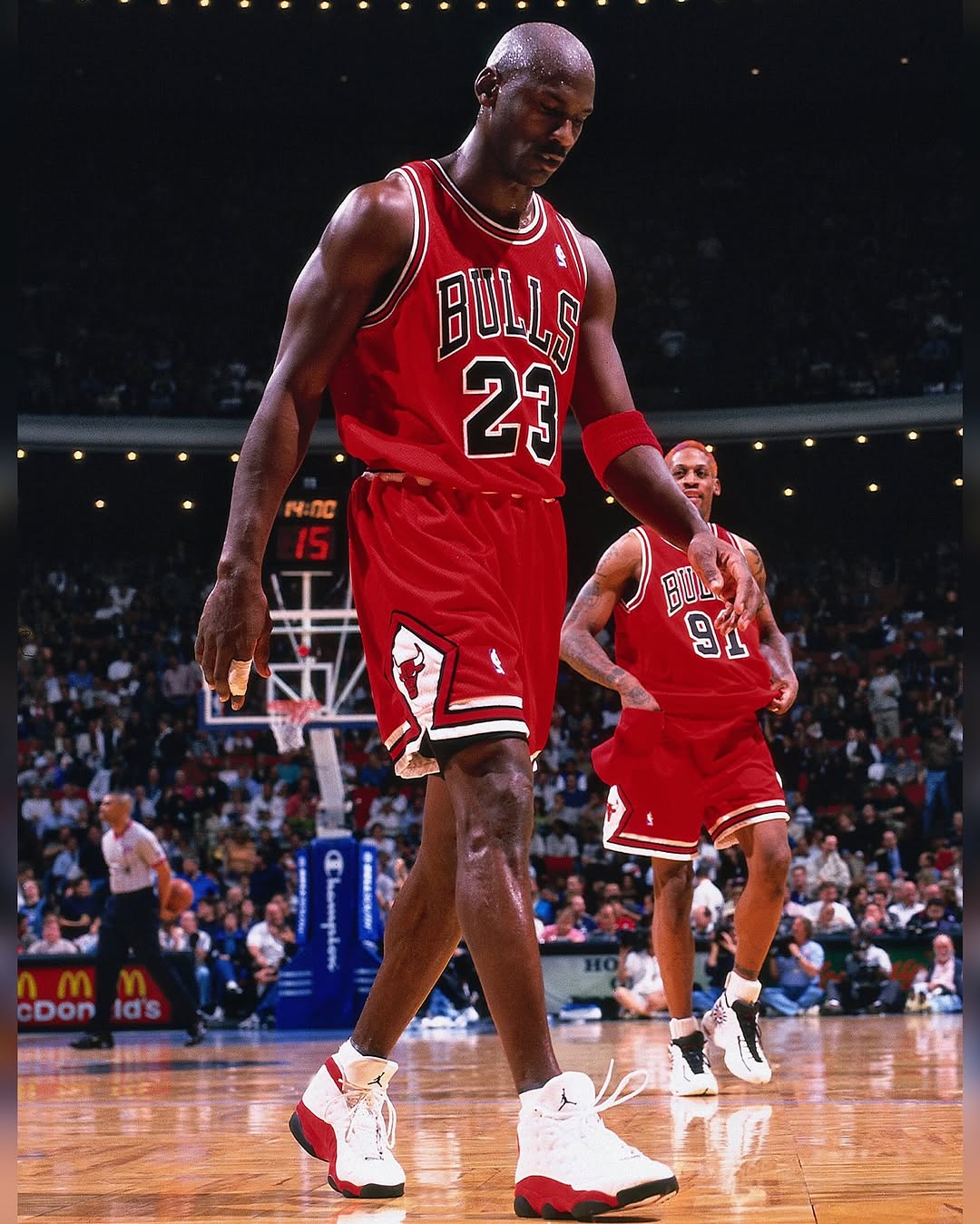 Michael Jordan Air Jordan 13 Chicago in 1997-98
