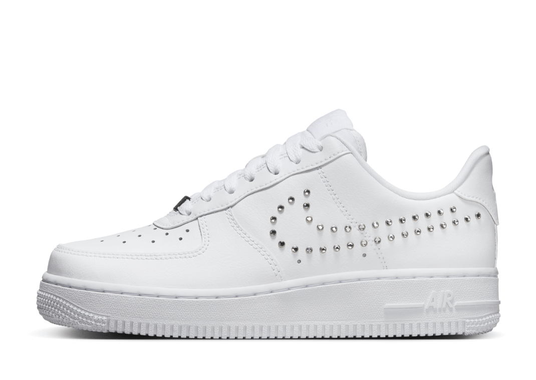 Nike Air Force 1 Low White Chrome (W) Lateral