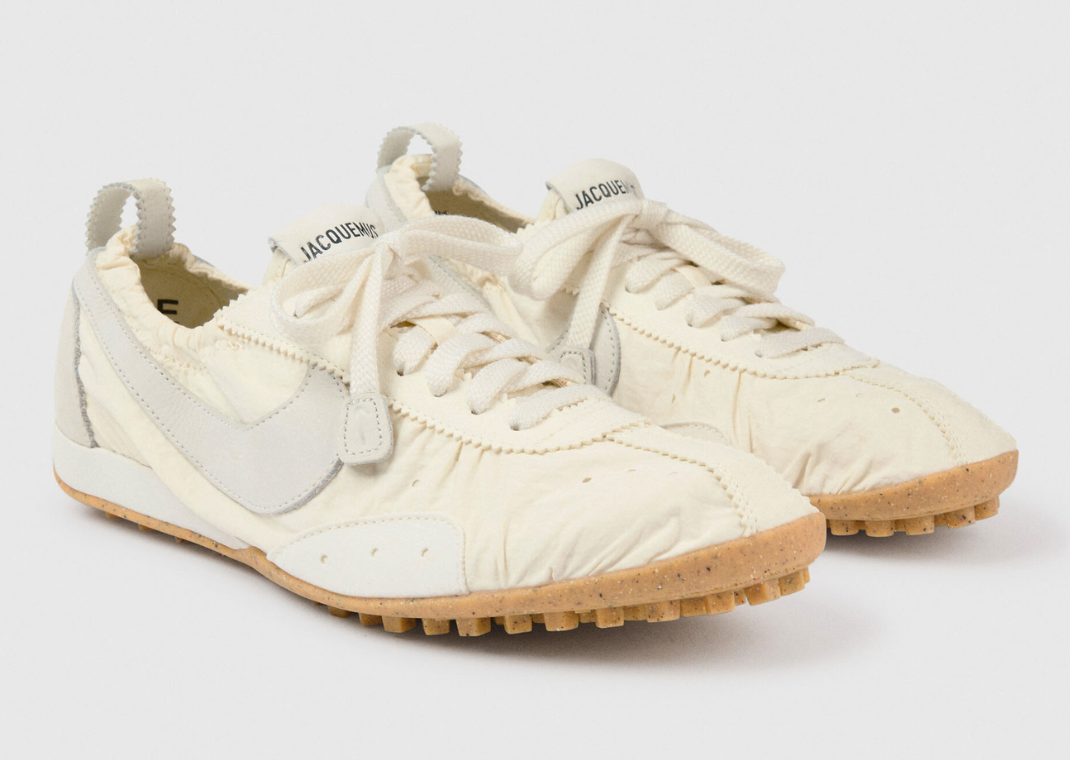 Jacquemus x Nike Moon Shoe SP Soft Pearl (W) - Angle