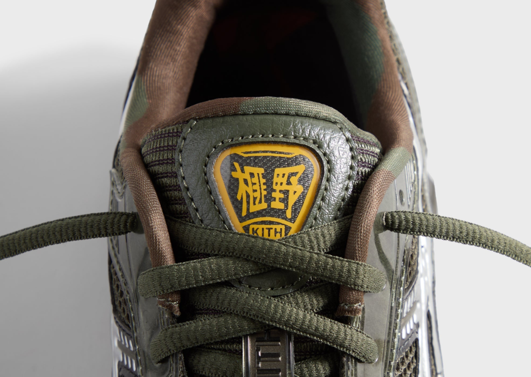 Kith x Marvel vs. Capcom x Asics Gel-Kayano 12.1 Captain America vs. Guile Tongue Tag