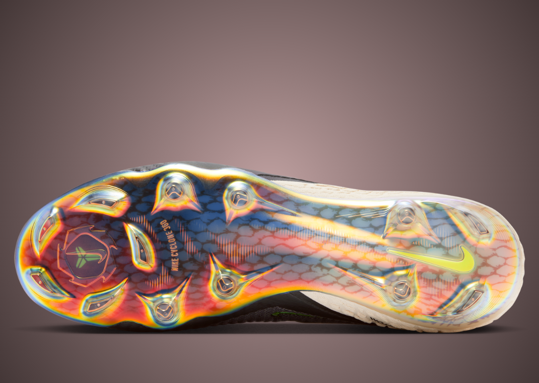 Kobe Bryant x Nike Phantom 6 Low Elite Outsole