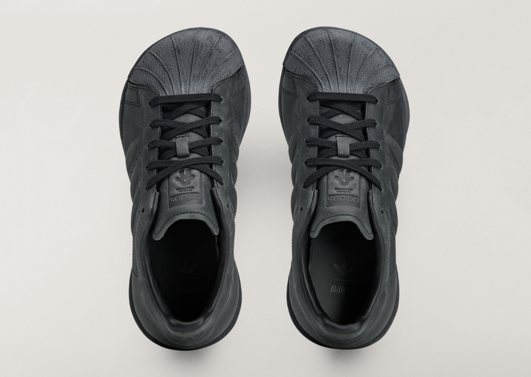 AVAVAV x adidas Superstar Vacuum Carbon Top