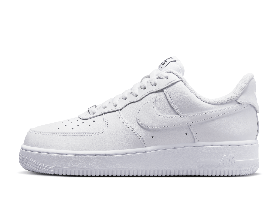 Nike Air Force 1 '07 EasyOn Triple WHite (W)