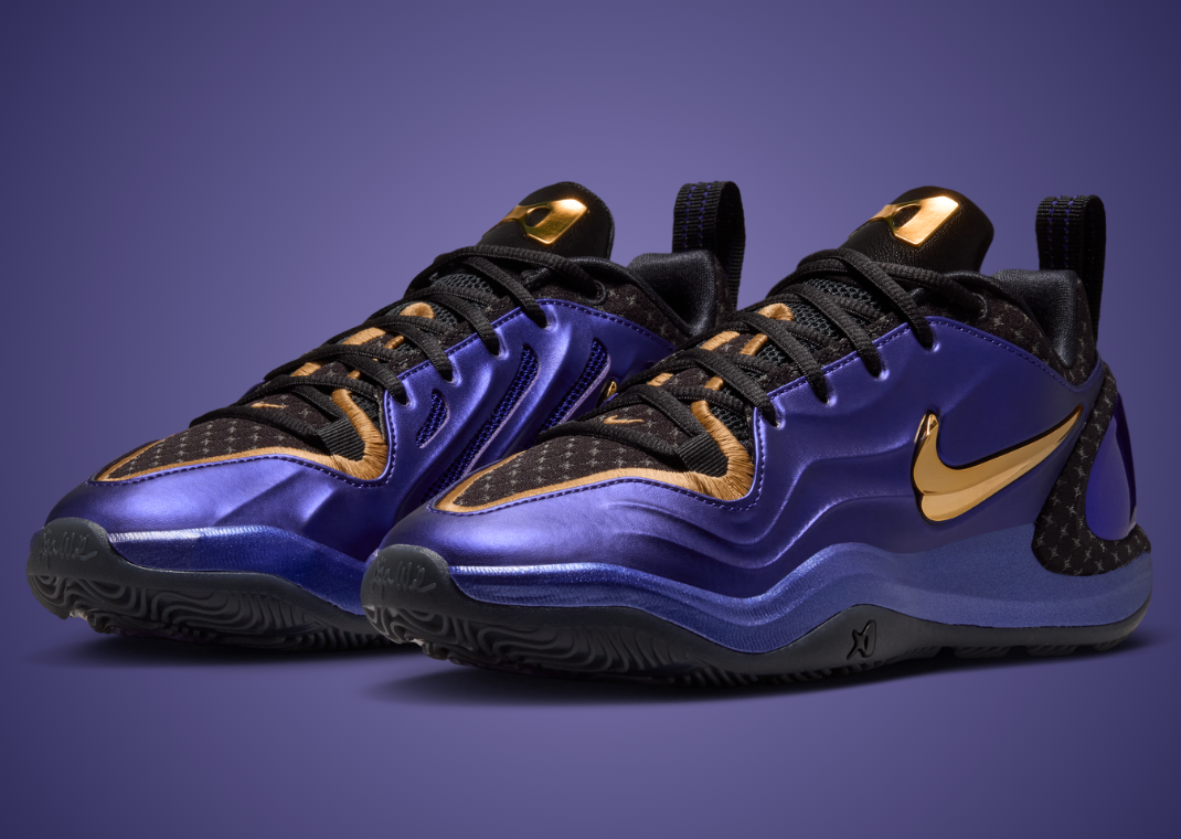 Nike A’Two TB Regency Purple - Angle