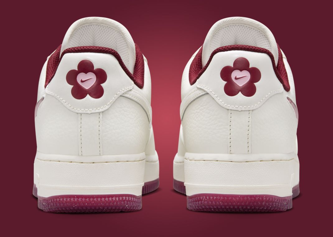 Nike Air Force 1 Low Valentine's Day Glitter Swoosh (W) Back